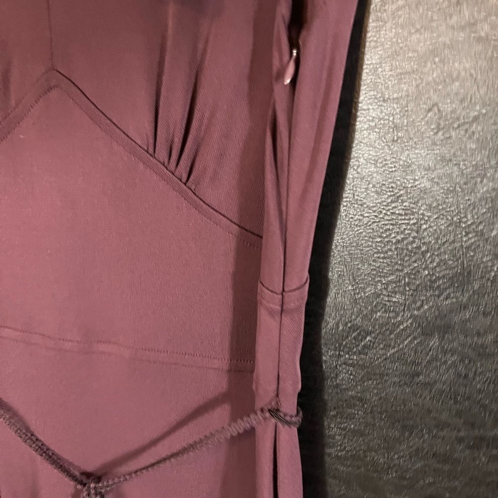 Ann Taylor Plum Color Belted Midi‎ Dress Size 4 - Picture 6 of 9